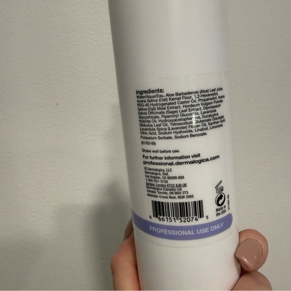 Dermalogica Professional Redness Relief Essence 12 Fl Oz /355 mL - Picture 4 of 5